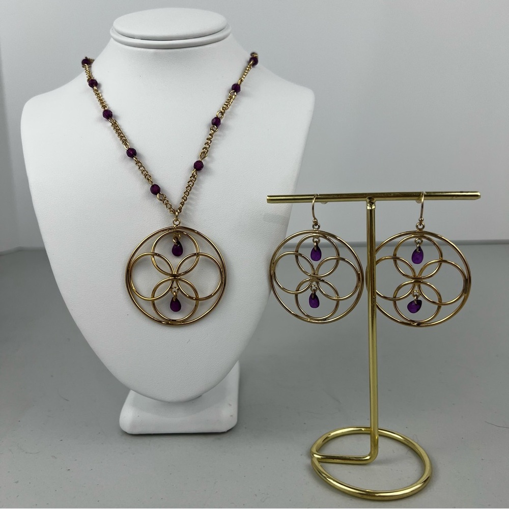 Avon Gold Tone w/ Faux Amethyst Necklace and Earring Set